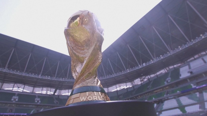 Câu chuyện đằng sau chiếc cúp vàng FIFA - Ảnh 1.