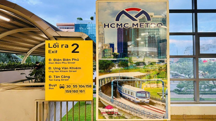 Tích hợp thông tin tuyến xe buýt vào bảng chỉ dẫn tại nhà ga Metro - Ảnh 2.