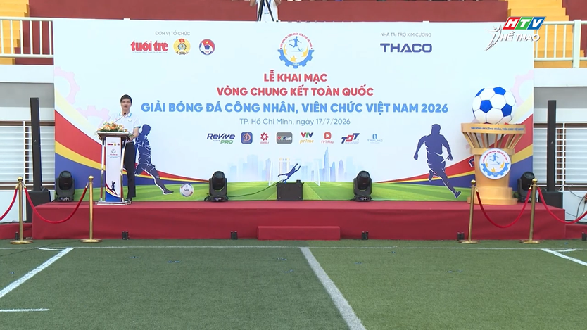 Công Phượng giao lưu tại VCK Giải Bóng đá Công nhân Viên chức Việt Nam 2026- Ảnh 3.