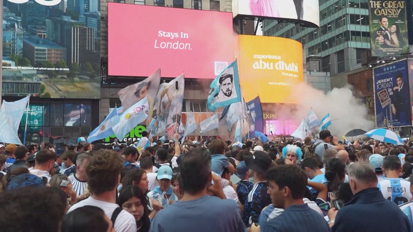 New York rực sắc cờ Argentina trước trận chung kết World Cup 2026- Ảnh 2.