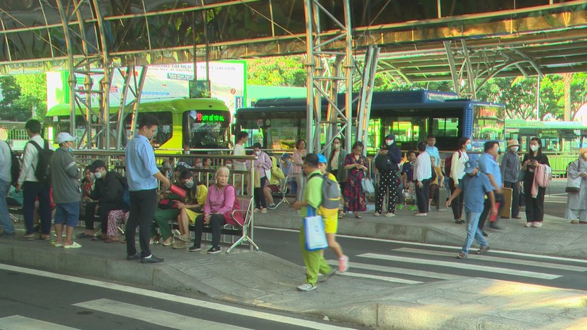 TP. Hồ Chí Minh miễn phí vé trên 134 tuyến xe buýt nội tỉnh - Ảnh 4.
