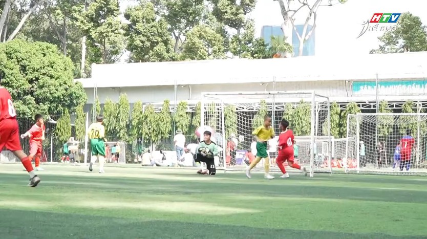 "Ước mơ sân cỏ" HTV Cup 2026: Một sân bóng, cả một mùa hè- Ảnh 11.