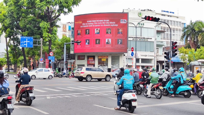 Quảng cáo – Ngành công nghiệp văn hóa song hành cùng nửa thế kỷ thành phố mang tên Bác - Ảnh 2.