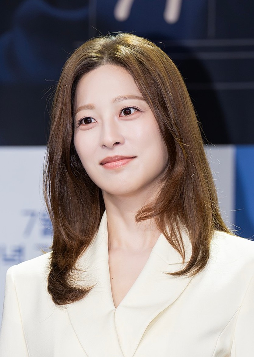 Park Se-young và Han Go-eun tái xuất với phim gia đình "Family Relationship Certificate" - Ảnh 5.