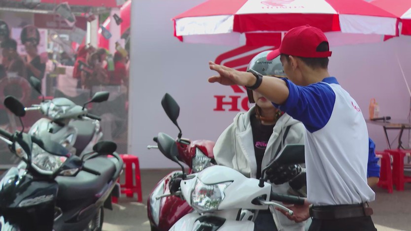 Hơn 4.000 đoàn viên, người lao động tham gia Ngày hội An toàn giao thông và Chăm sóc sức khỏe - Ảnh 1.