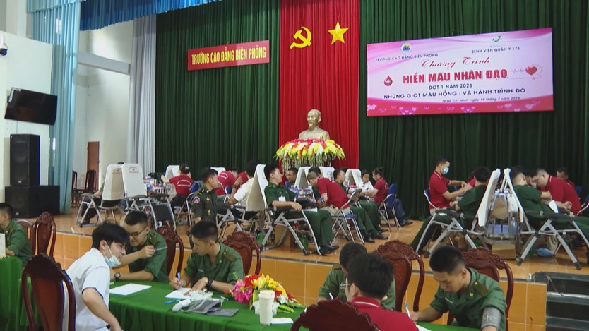 Trường Cao đẳng Biên phòng tiếp nhận 550 đơn vị máu trong đợt hiến máu tình nguyện năm 2026 - Ảnh 5.