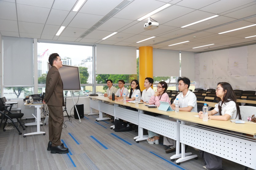 MC, Nhà sản xuất Quốc Trí đề cao khả năng sáng tạo nội dung tại The TVFACE University 2026 - Ảnh 5.