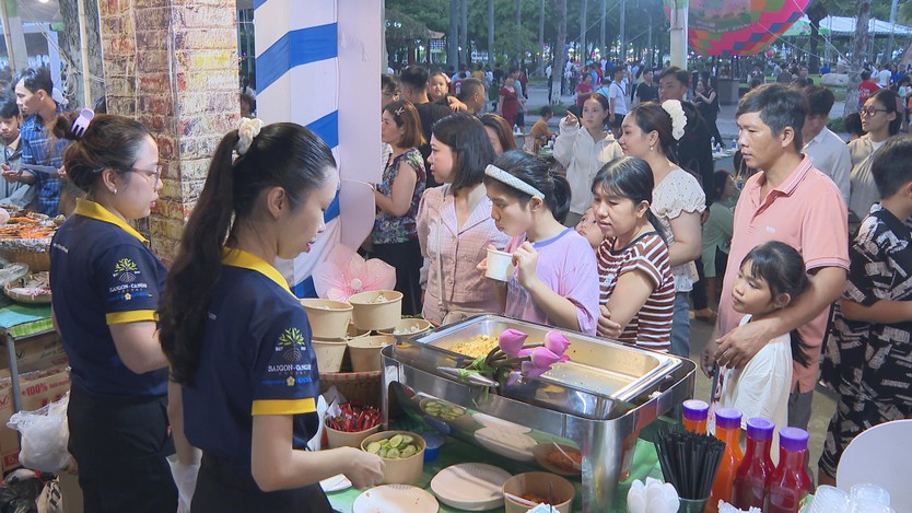 TP. Hồ Chí Minh: Xu hướng mới khám phá văn hóa địa phương - Ảnh 3.