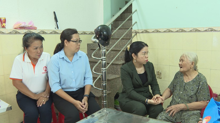 Nhiều hoạt động tri ân Mẹ Việt Nam Anh hùng nhân Ngày Thương binh - Liệt sĩ - Ảnh 1.
