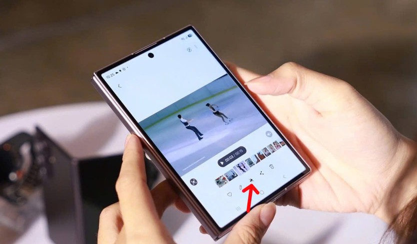 Trải nghiệm nhanh thế hệ Galaxy Z Mới tại London: Mỏng nhẹ kỷ lục và bứt phá cùng quyền năng A.I - Ảnh 8.