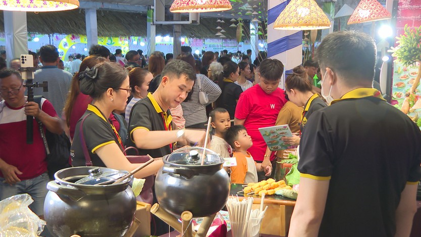 Du lịch TP. Hồ Chí Minh: Đột phá từ trải nghiệm và chất lượng dịch vụ - Ảnh 3.