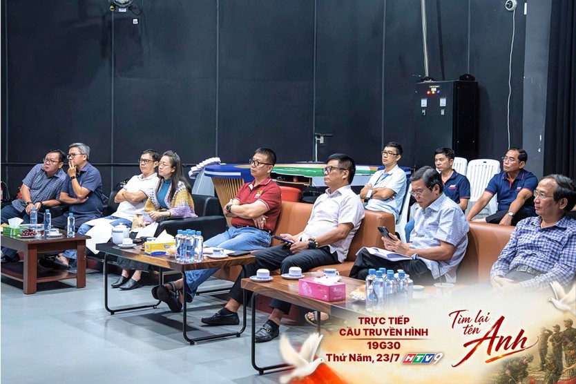 HTV sẵn sàng cho Tọa đàm - Cầu truyền hình "Tìm lại tên Anh" - Ảnh 1.