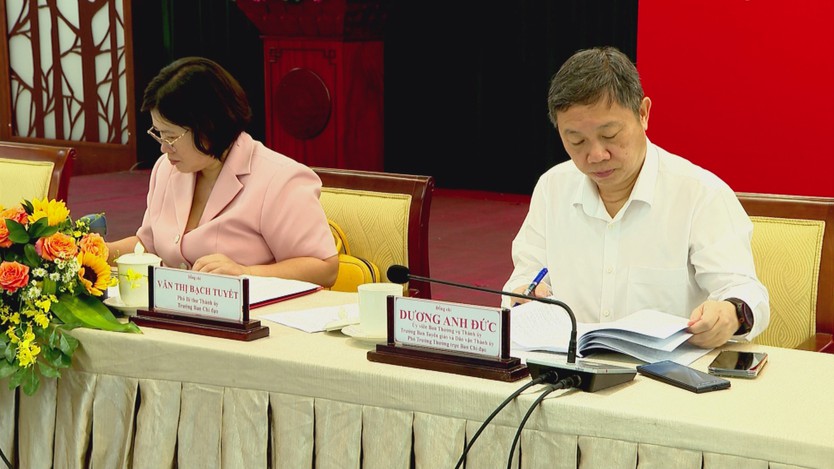 TP. Hồ Chí Minh bàn giải pháp dân chủ cơ sở gắn với ổn định sản xuất trong doanh nghiệp  - Ảnh 2.