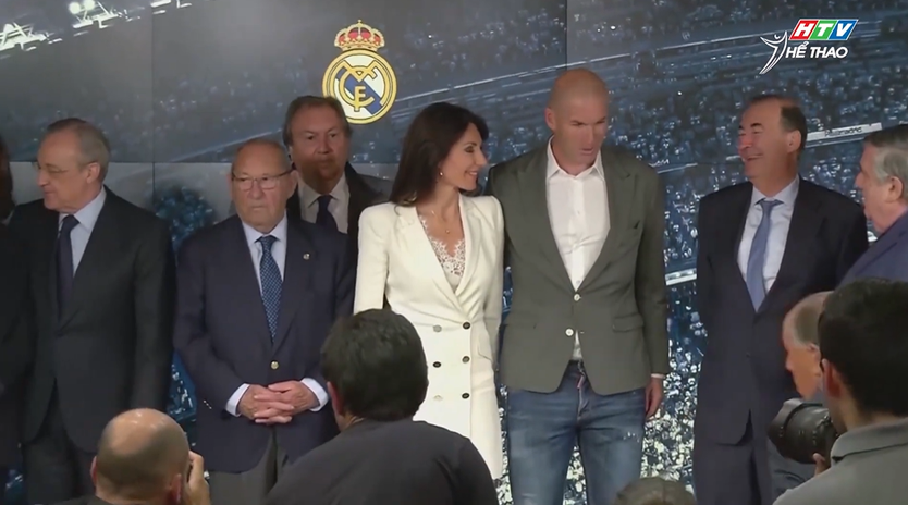 Ghế HLV tuyển Pháp chờ đợi huyền thoại Zidane - Ảnh 2.