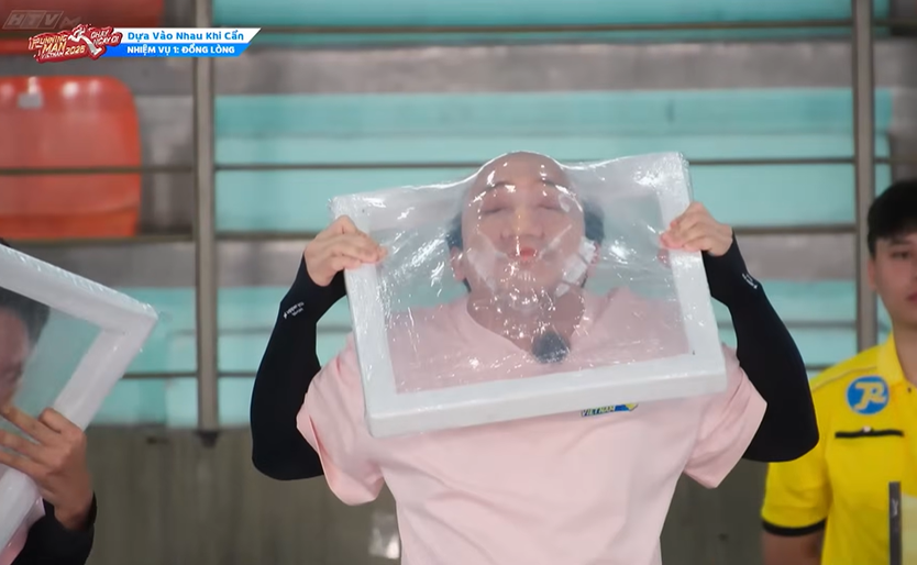 Running Man mùa 4 - Tập 1: Cuộc săn lùng kẻ phá bĩnh của Gia tộc R - Ảnh 9.