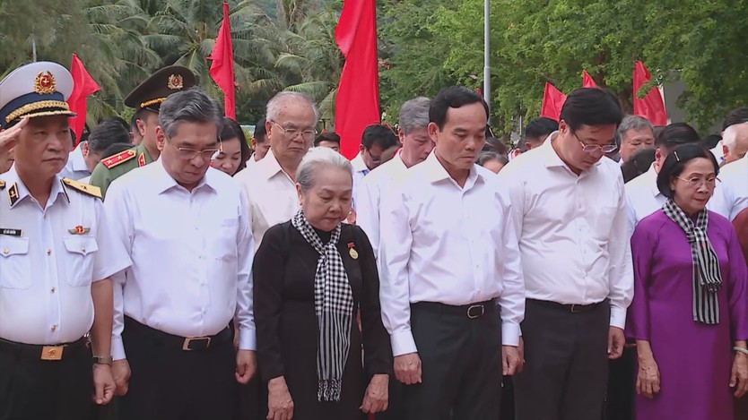 Kỷ niệm 79 năm Ngày Thương binh - Liệt sĩ: Khắc ghi công ơn, tiếp nối truyền thống "Uống nước nhớ nguồn" - Ảnh 7.