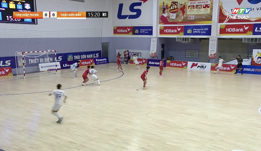 Thái Sơn Bắc đăng quang giải Futsal Vô địch Quốc gia sau 16 năm - Ảnh 1.
