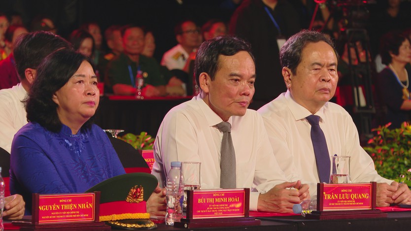 Cầu truyền hình “Đi tìm đồng đội - Sao sáng dẫn đường” lan tỏa thông điệp tri ân các Anh hùng liệt sĩ - Ảnh 2.