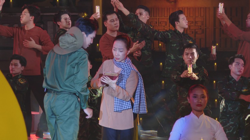 Cầu truyền hình “Đi tìm đồng đội - Sao sáng dẫn đường” lan tỏa thông điệp tri ân các Anh hùng liệt sĩ - Ảnh 4.