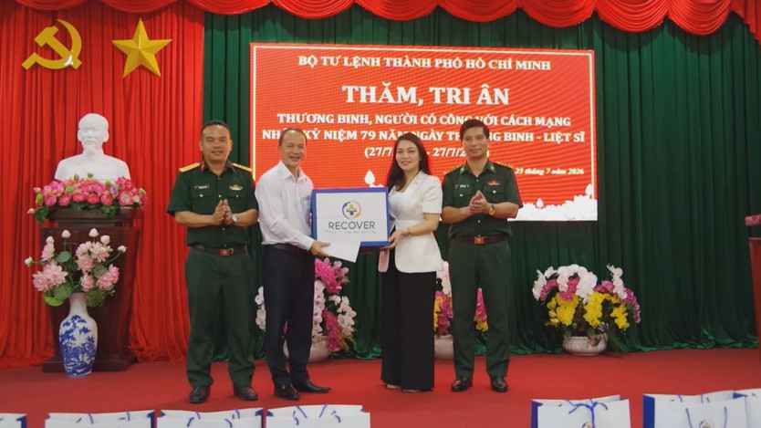 Bộ Tư lệnh Thành phố Hồ Chí Minh tri ân thương binh, bệnh binh tại Trung tâm Điều dưỡng Long Đất - Ảnh 5.