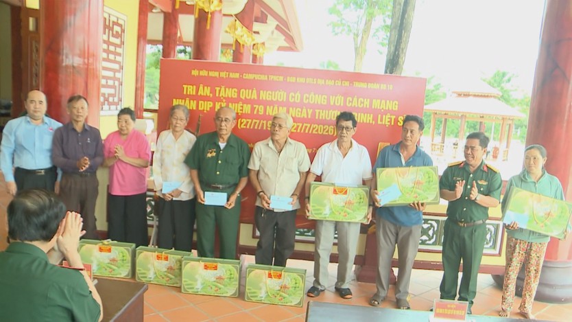 Hội Hữu nghị Việt Nam – Campuchia TP. Hồ Chí Minh tổ chức nhiều hoạt động tri ân nhân Ngày Thương binh - Liệt sĩ - Ảnh 4.