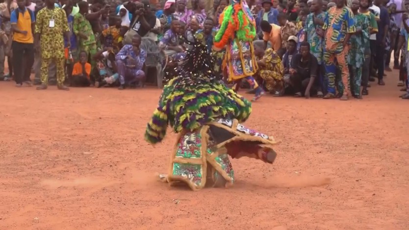 Hàng ngàn người tham gia Festival Mặt nạ ở Benin - Ảnh 5.