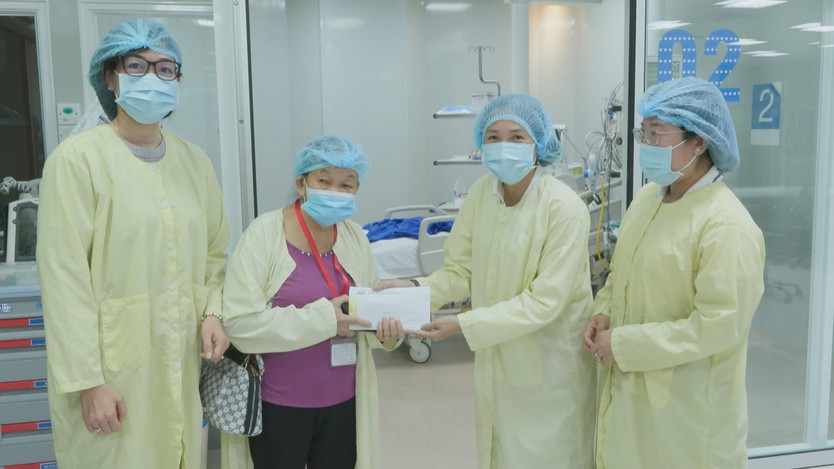 Công đoàn Đài Phát thanh và Truyền hình TP. Hồ Chí Minh thăm, tri ân Mẹ Việt Nam Anh hùng Lê Thị Bê - Ảnh 5.