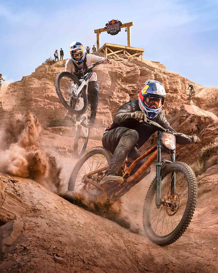 Redbull X Alps Challenger: Thử thức thể thao mạo hiểm- Ảnh 1.
