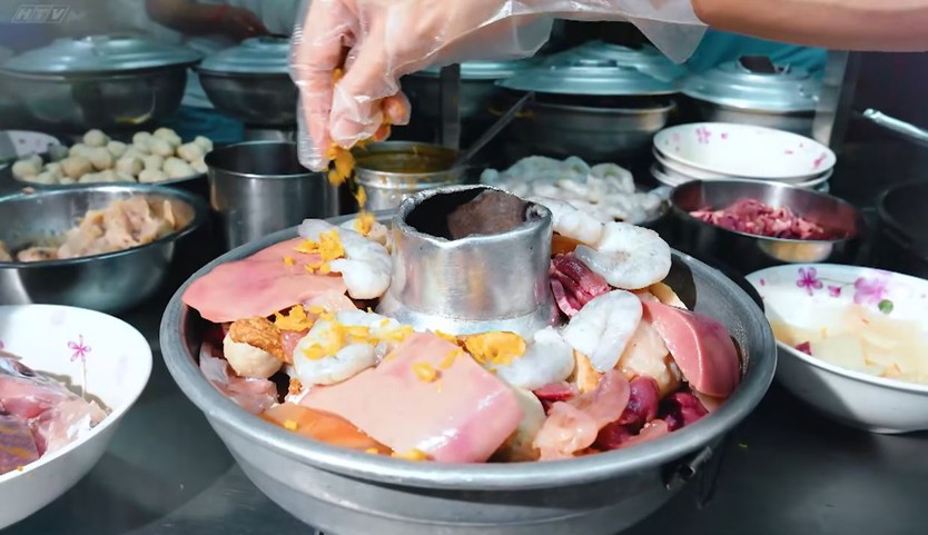 Hương vị Gia Định: Khám phá nét ẩm thực đặc trưng giữa lòng Chợ Lớn - Ảnh 22.