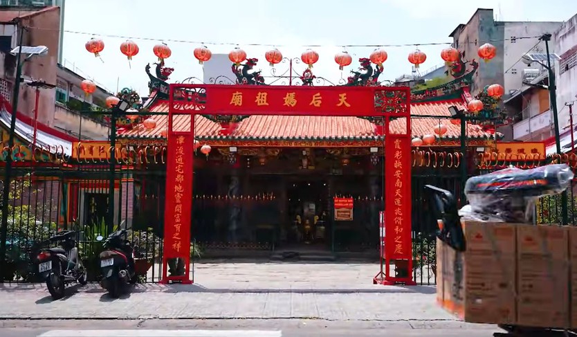 Hương vị Gia Định: Khám phá nét ẩm thực đặc trưng giữa lòng Chợ Lớn - Ảnh 2.