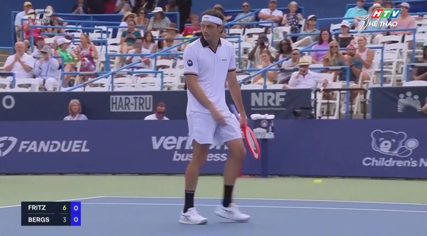 Taylor Fritz và Lorenzo Musetti thắng trận mở màn tại ATP Mubadala DC Open - Ảnh 6.