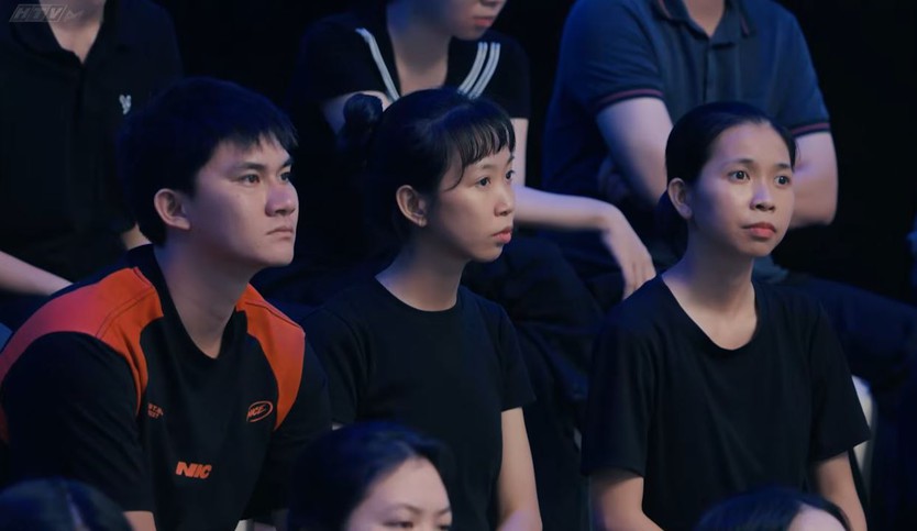 Trò chuyện với tương lai: Khi bản sắc cá nhân đối diện với định kiến xã hội - Ảnh 5.