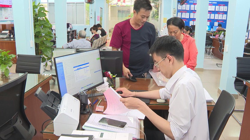 Liên thông dữ liệu đất đai - "Chìa khóa" để cắt giảm thủ tục hành chính - Ảnh 1.