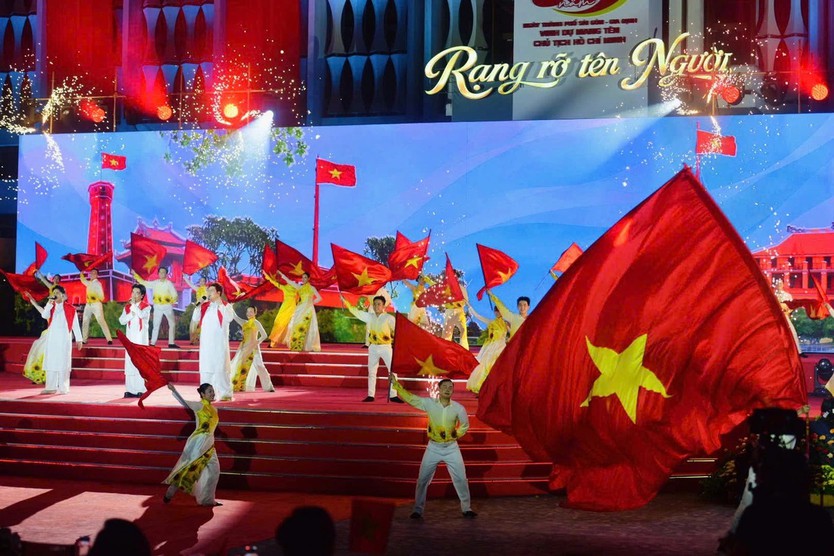 Rạng rỡ tên Người- Ảnh 2.
