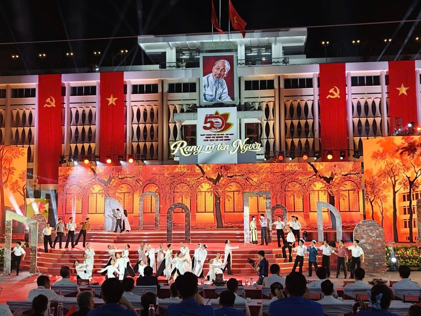 Rạng rỡ tên Người- Ảnh 1.