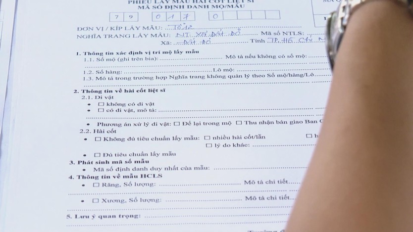 Lấy mẫu ADN, tiếp nối hành trình trả lại tên cho liệt sĩ - Ảnh 6.