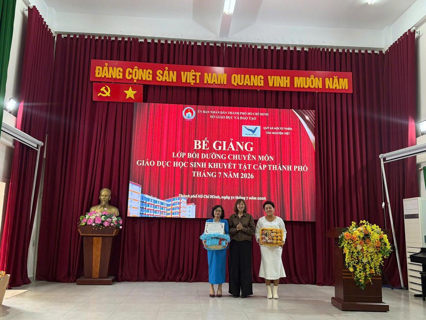 TP. Hồ Chí Minh: Bế mạc tập huấn giáo dục học sinh khuyết tật quy mô lớn - Ảnh 9.