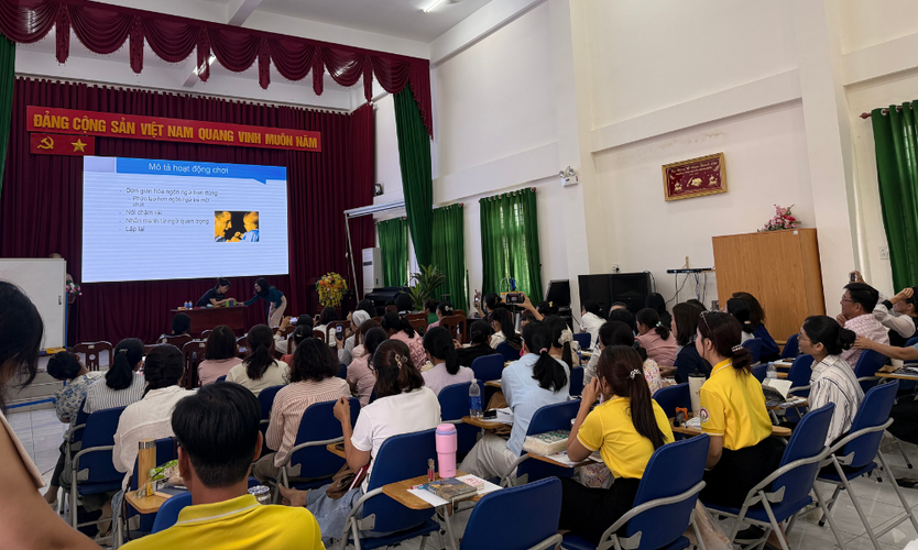 TP. Hồ Chí Minh: Bế mạc tập huấn giáo dục học sinh khuyết tật quy mô lớn - Ảnh 4.