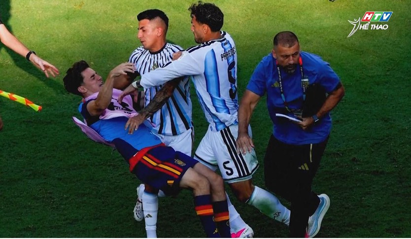 FIFA mở hồ sơ kỷ luật tuyển Argentina sau World Cup 2026 - Ảnh 1.