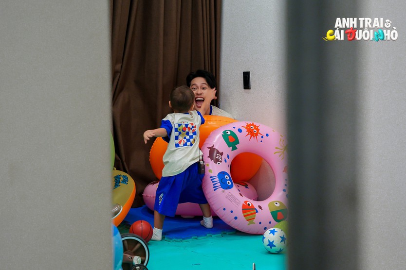 Anh trai và Cái đuôi nhỏ: Bữa tiệc sinh nhật đầy yêu thương - Ảnh 15.