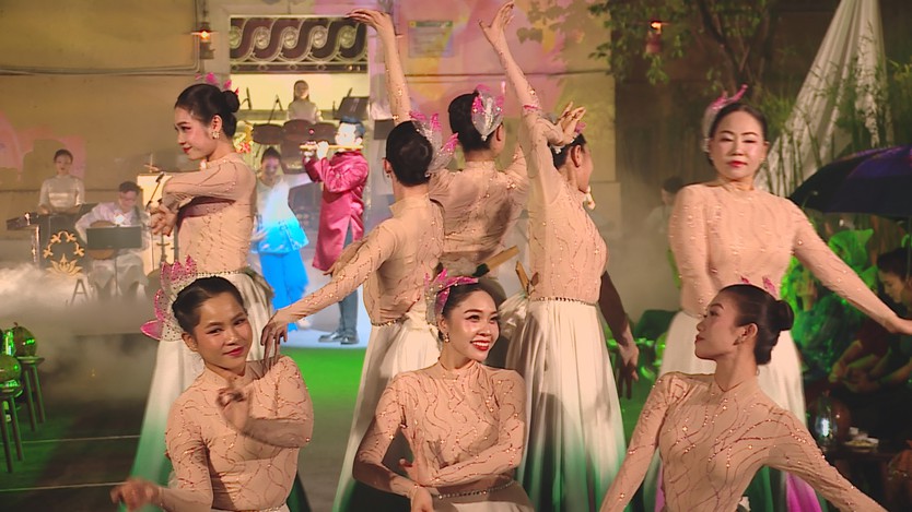 "Hồn quê trong phố": Lan tỏa nghệ thuật truyền thống trong không gian di sản - Ảnh 8.