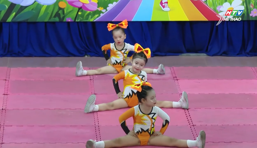 Gần 300 trẻ mầm non tham gia Hội thi Aerobic – Aerobic Dance tại phường An Phú- Ảnh 3.
