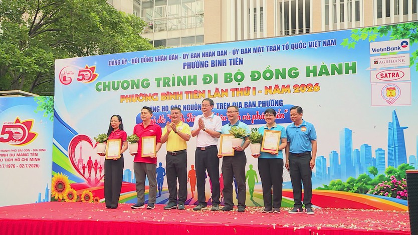 Phường Bình Tiên phát động đi bộ đồng hành, chung tay chăm lo an sinh xã hội - Ảnh 3.