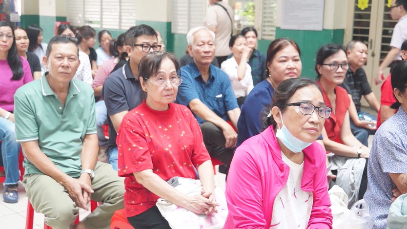 Phường Phú Thọ nâng cao nhận thức cộng đồng về khám sức khỏe định kỳ - Ảnh 3.