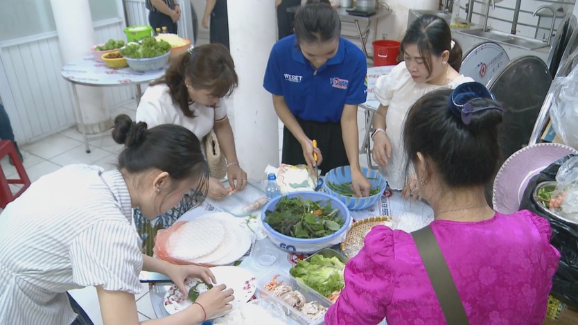 Ngày hội Gia đình Việt Nam - Lào - Campuchia vun đắp tình hữu nghị ba nước - Ảnh 3.