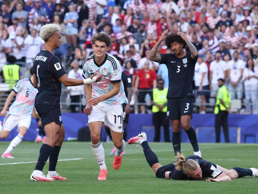 Bỉ chấm dứt giấc mơ World Cup của chủ nhà Mỹ - Ảnh 8.