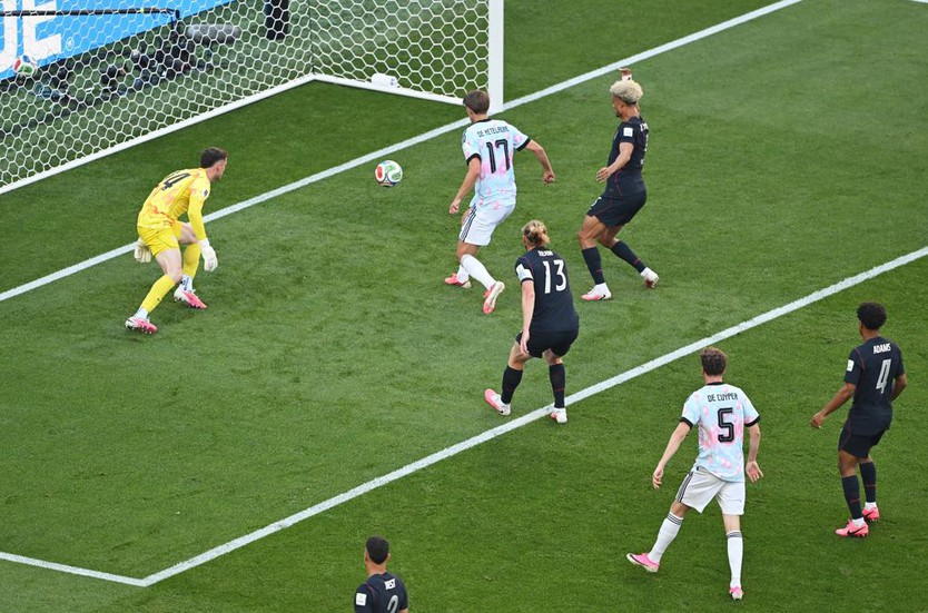 Bỉ chấm dứt giấc mơ World Cup của chủ nhà Mỹ - Ảnh 9.