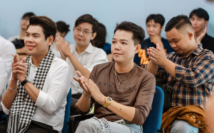 Trần Văn Khiêm: Dấu ấn giọng ca| Chuông vàng vọng cổ - Ảnh 8.