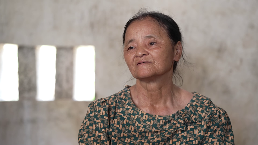 Mái ấm gia đình Việt: Cậu bé mồ côi mẹ chỉ ước một lần được ôm bố - Ảnh 2.