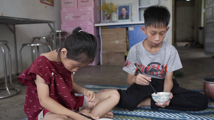 Mái ấm gia đình Việt: Cậu bé mong cha được sống lâu cùng gia đình- Ảnh 5.